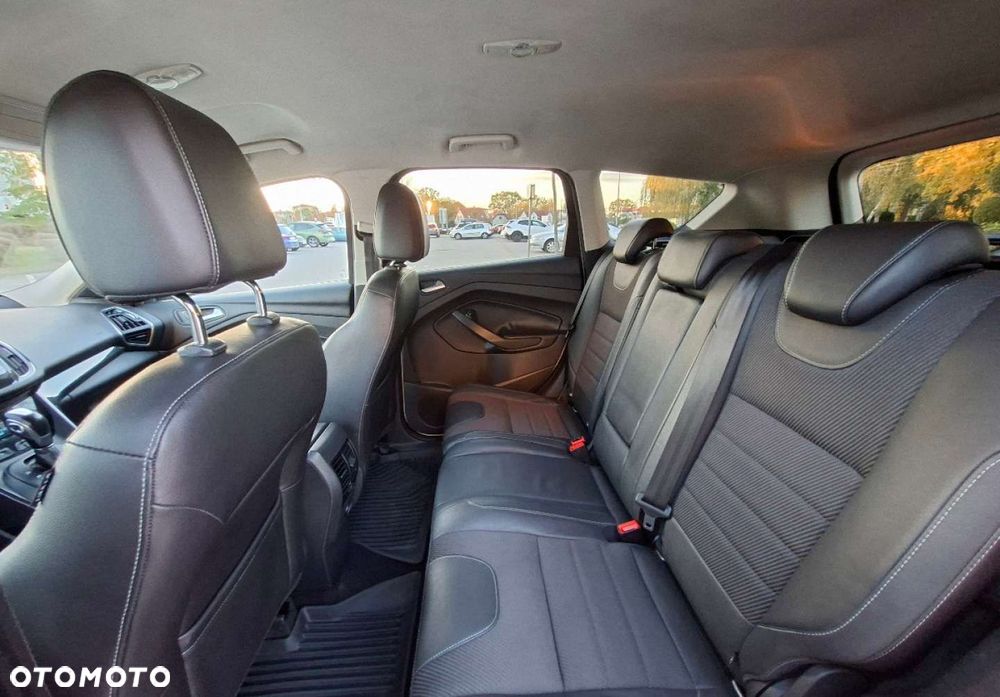 Ford Kuga - 19