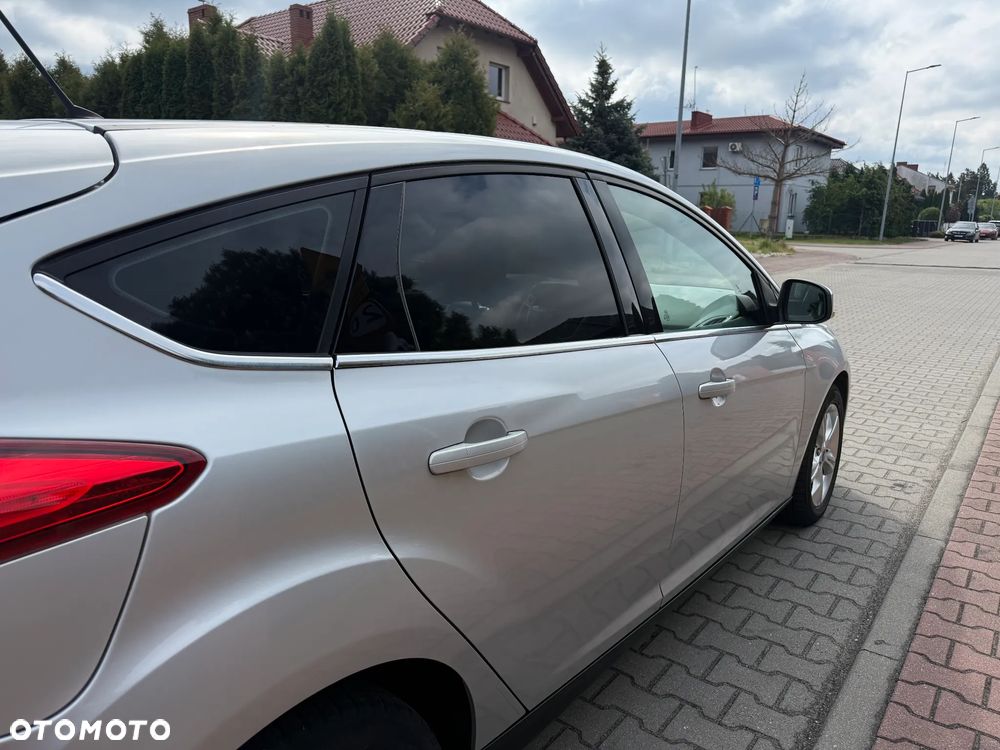 Ford Focus - 13
