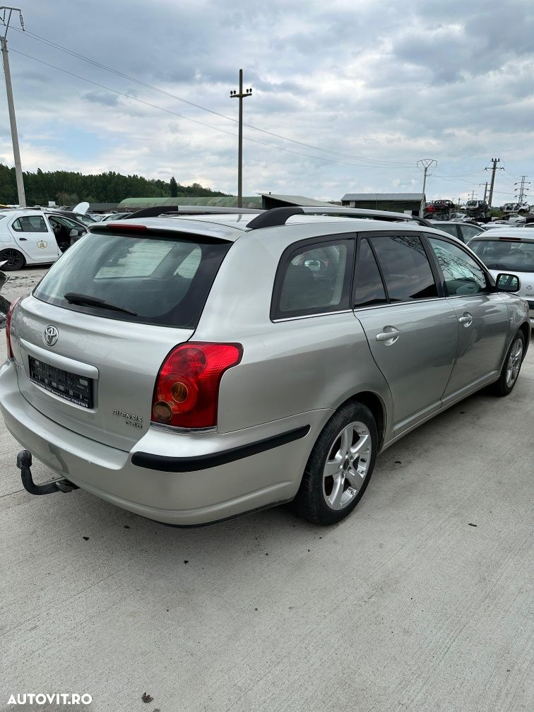 Dezmembram Toyota Avensis 2006 2.0d Manual 6 trepte - 4
