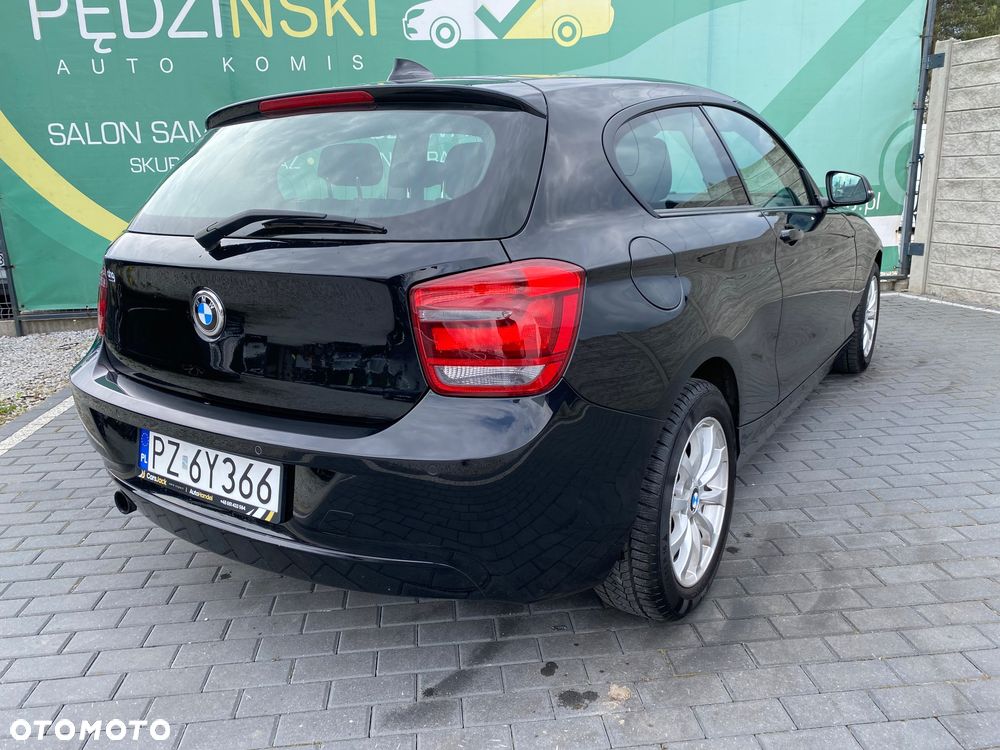 BMW Seria 1 114i - 3