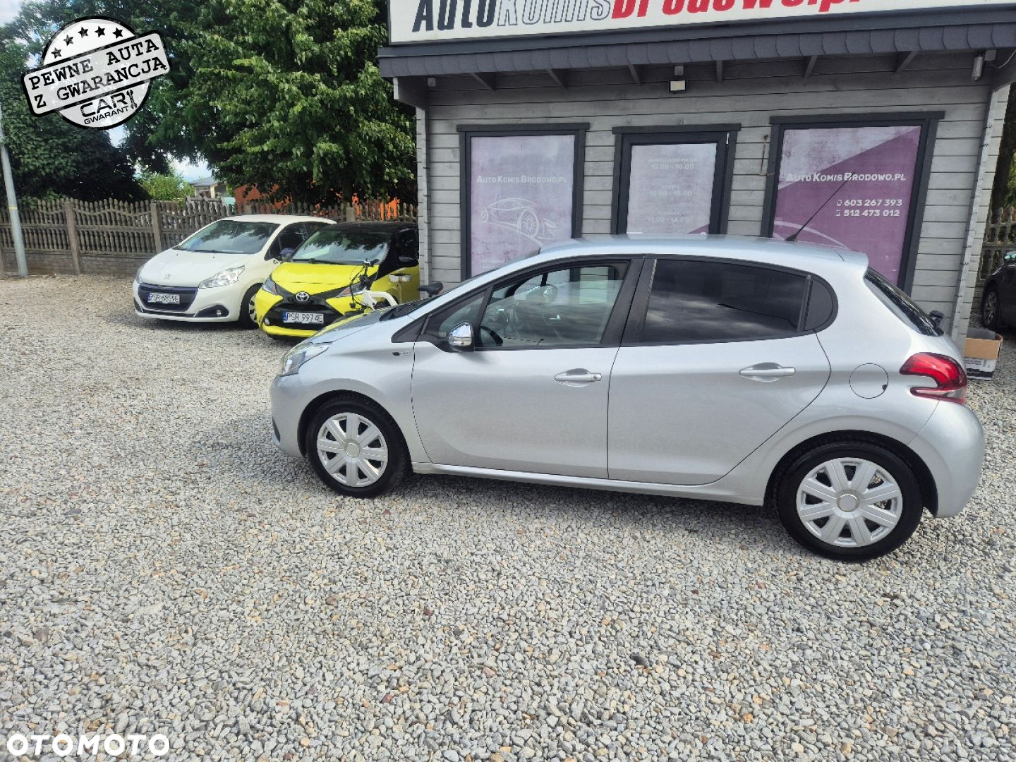Peugeot 208 - 10