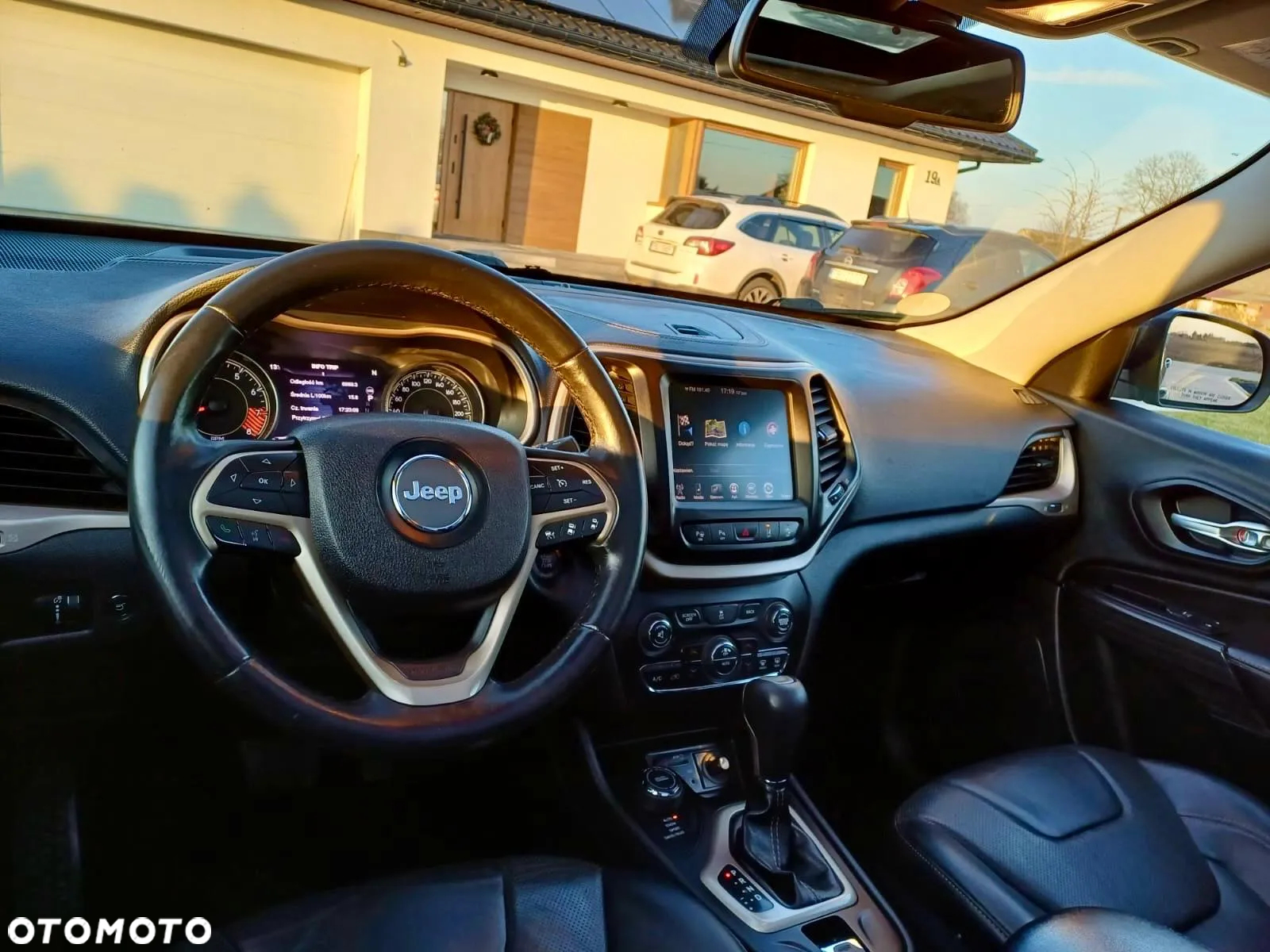 Jeep Cherokee 3.2 V6 Active Drive I Limited - 24
