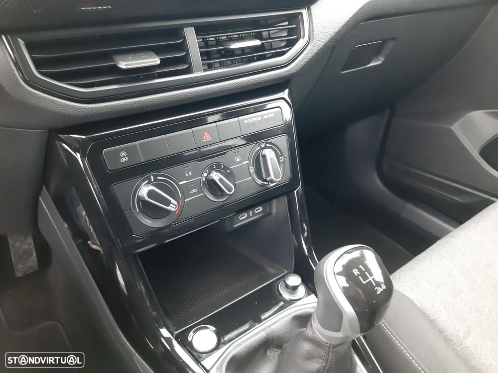 VW T-Cross 1.0 TSI Life - 12