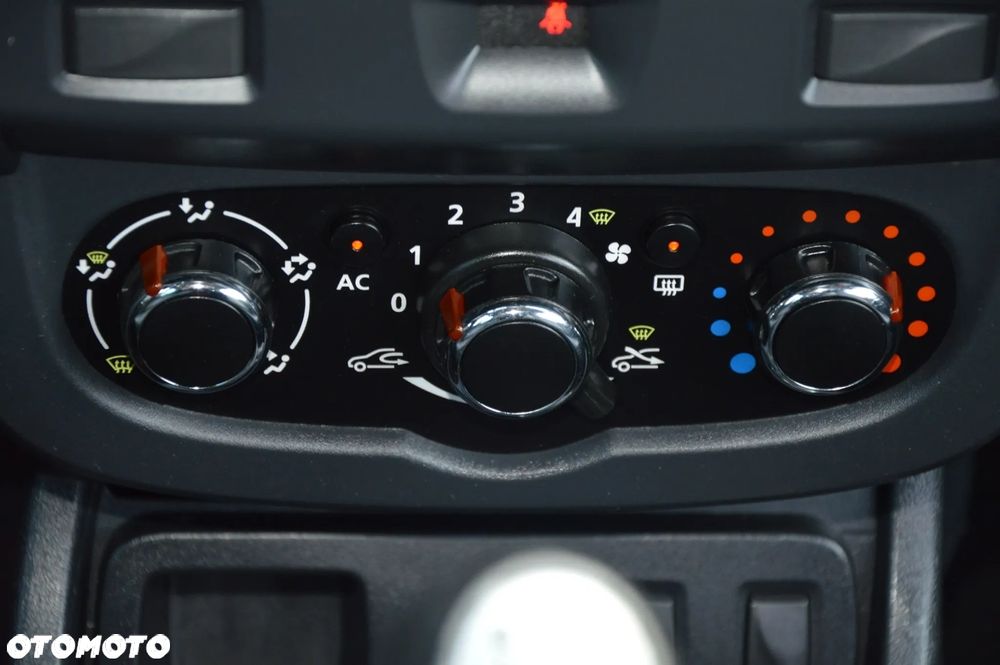 Dacia Duster - 25