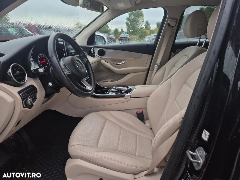 Mercedes-Benz GLC 220 d 4MATIC - 10