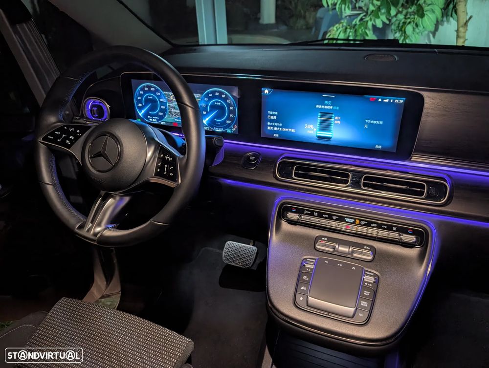 Mercedes-Benz EQV 300 Longa - 12