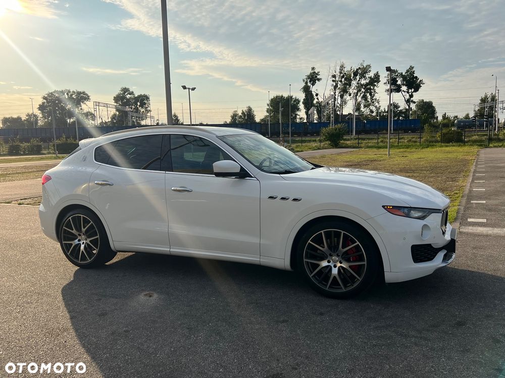 Maserati Levante Modena S - 15
