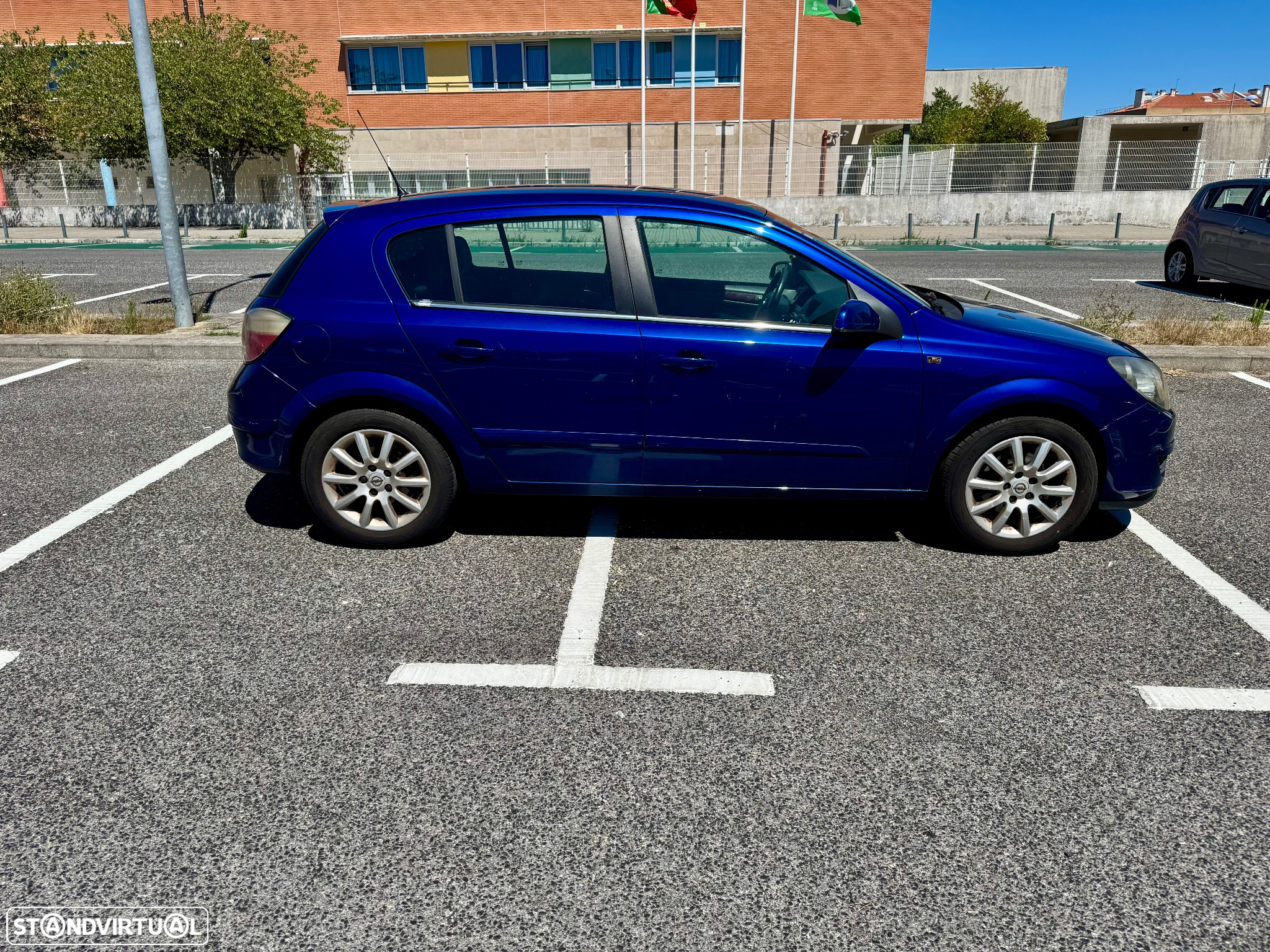 Opel Astra 1.3 CDTi Elegance - 4
