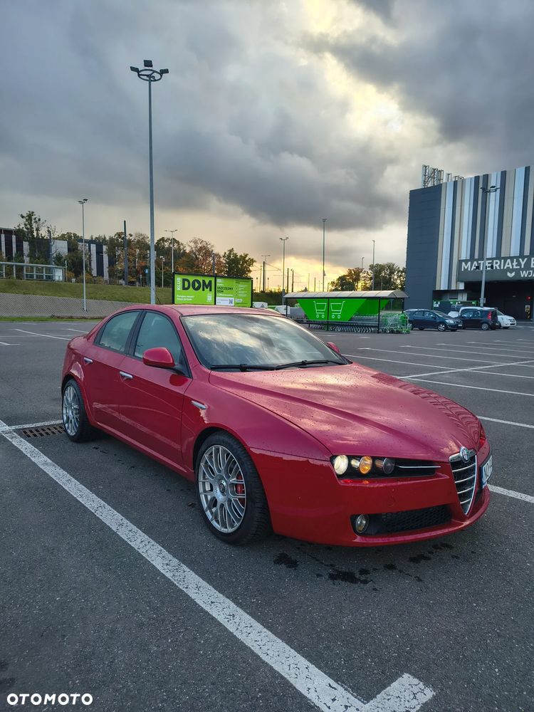 Alfa Romeo 159 2009 photo 2