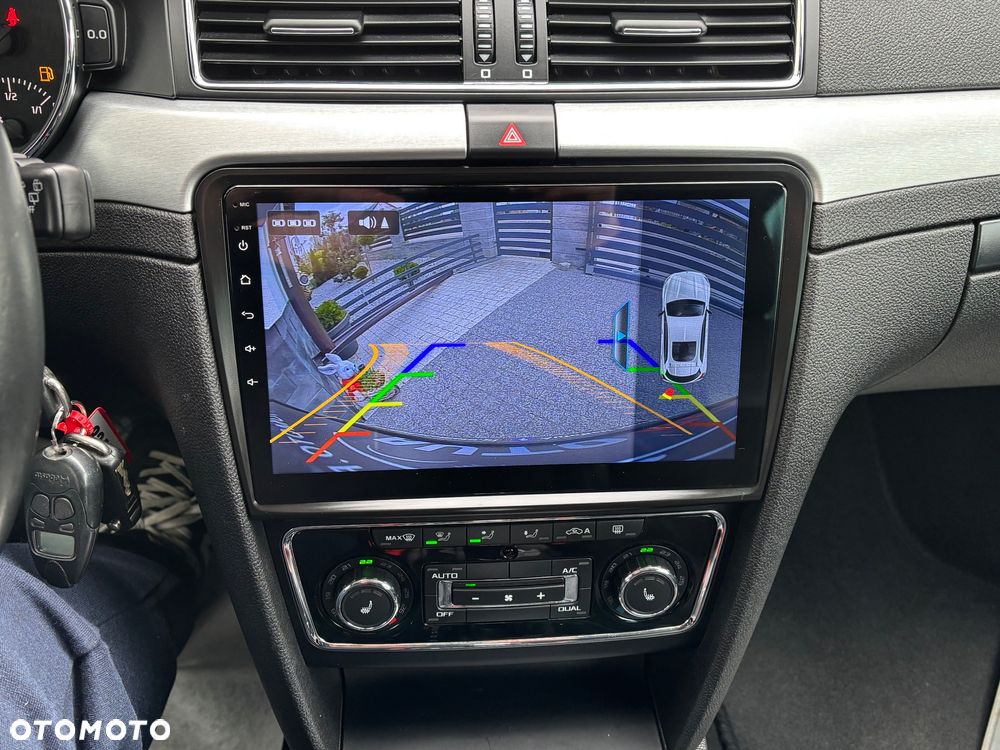 Skoda Superb 2.0 TDI Green tec DSG Elegance - 3