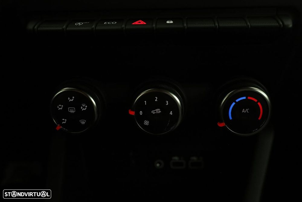 Renault Clio 1.0 TCe Evolution - 12