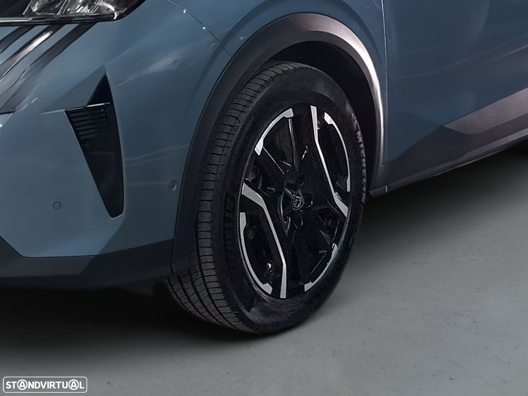 Peugeot E-3008 73 kWh Allure - 4