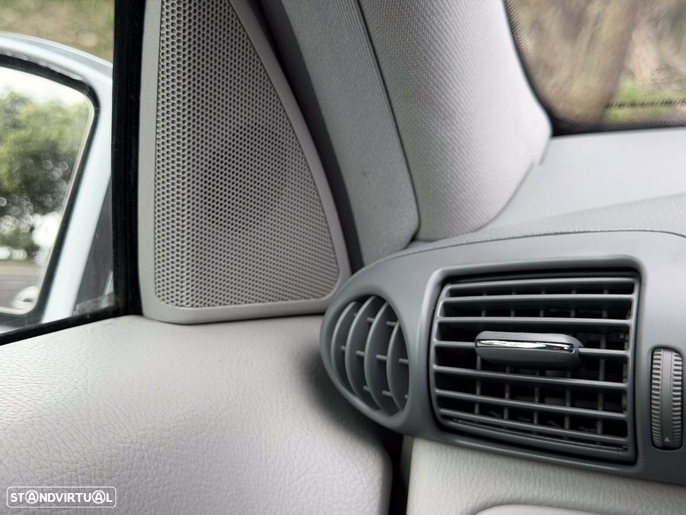 Mercedes-Benz C 200 CDI Auto Classic Sport Edition + - 30