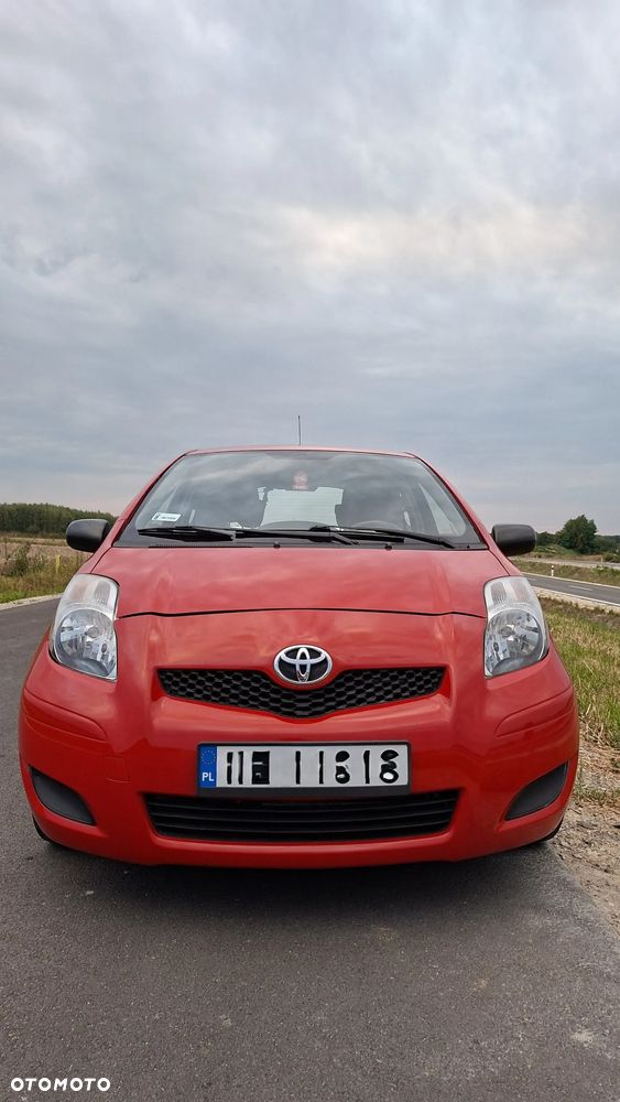Toyota Yaris 1.0 Terra A/C - 1