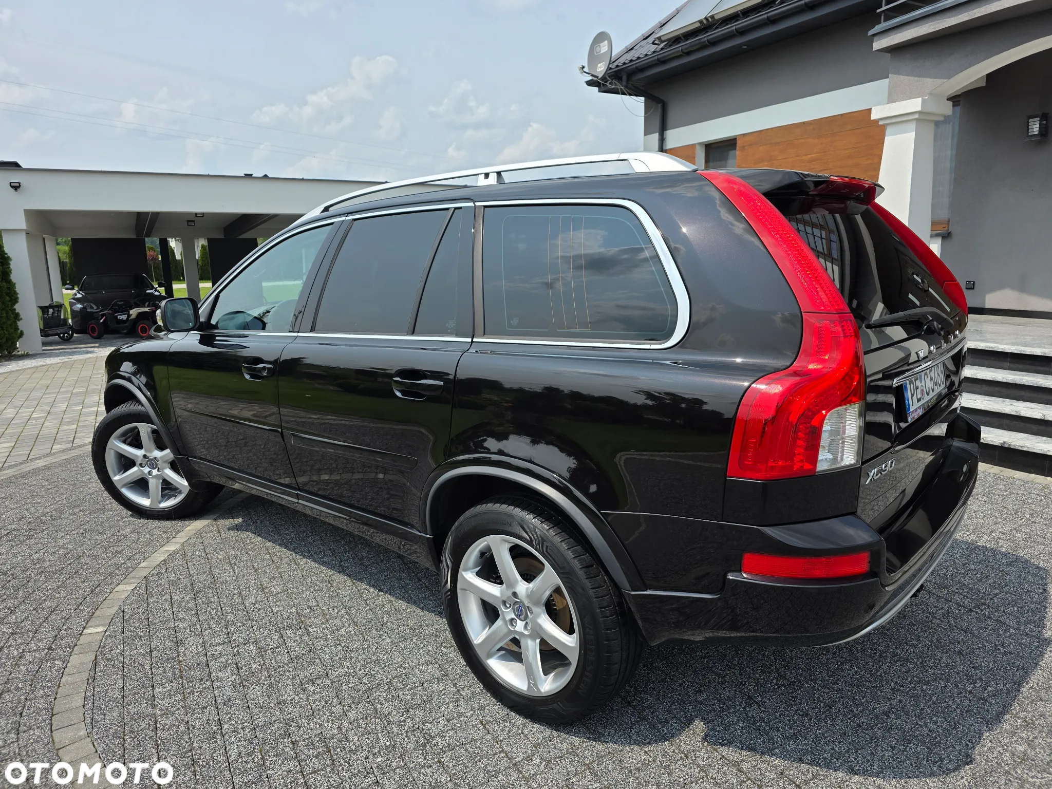 Volvo XC 90 D5 AWD Geartonic Summum - 10