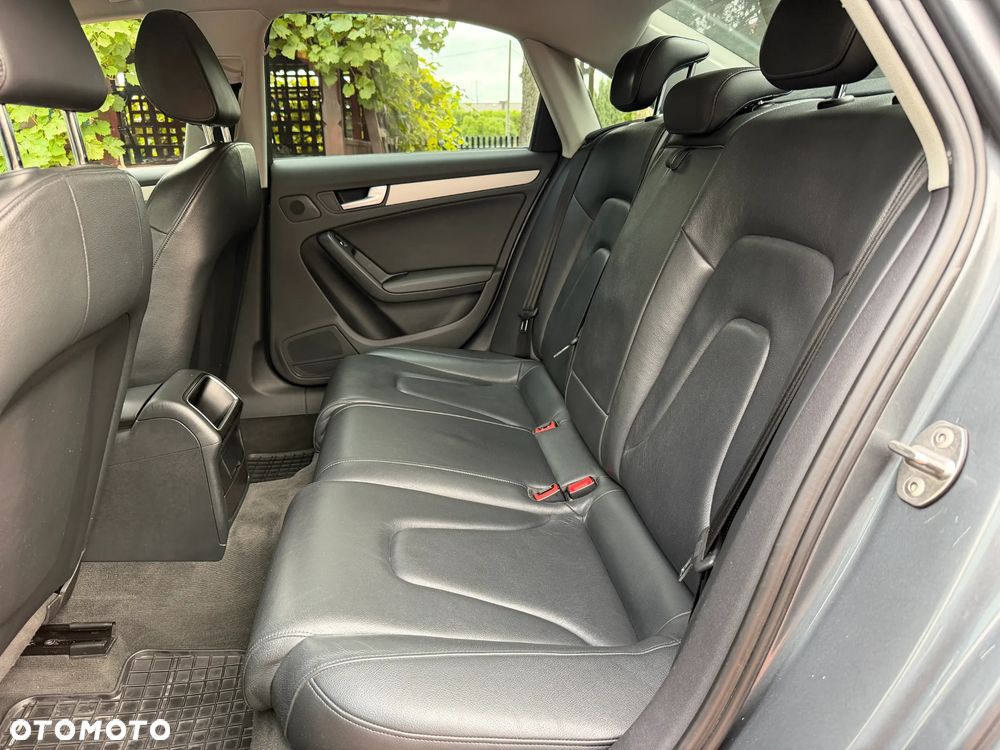 Audi A4 Limousine 2.0 TDI DPF Ambition - 18