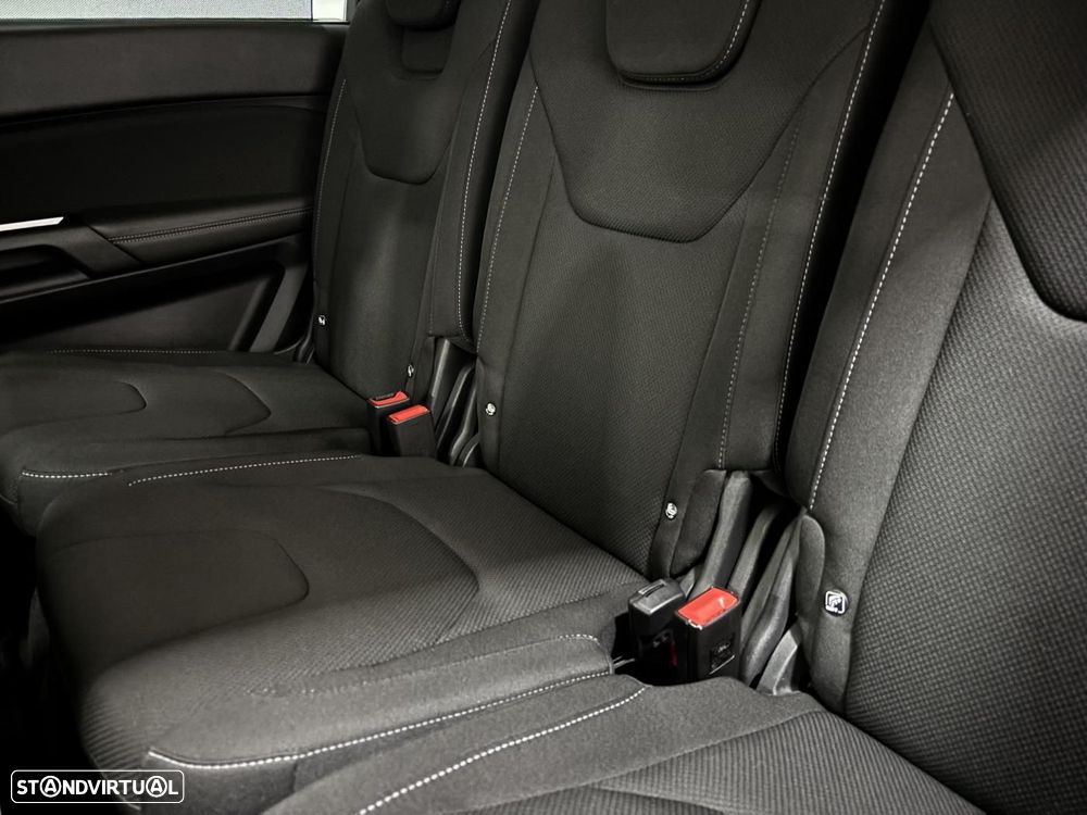 Ford S-Max 2.0 TDCi Titanium - 39