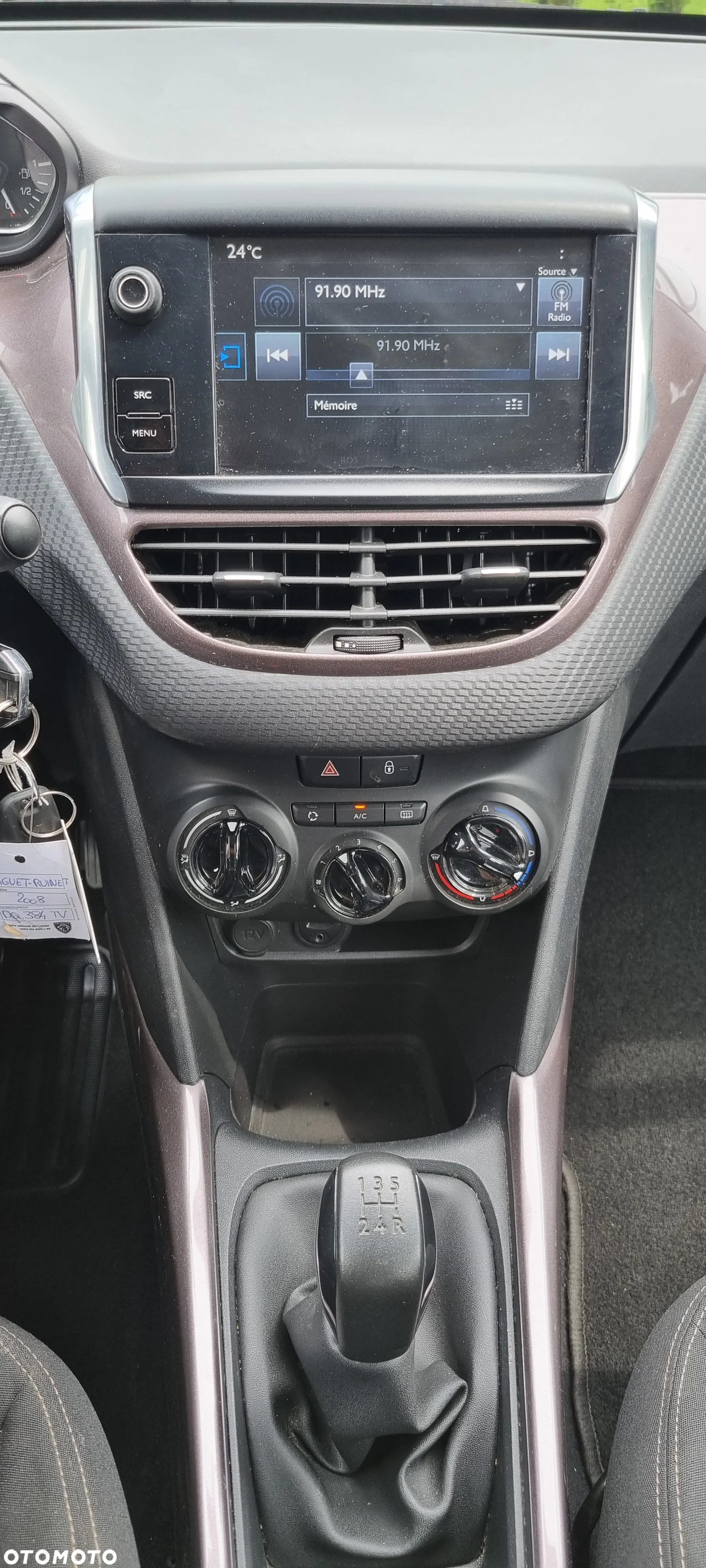 Peugeot 2008 - 12