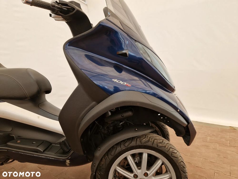 Piaggio MP-3 - 19