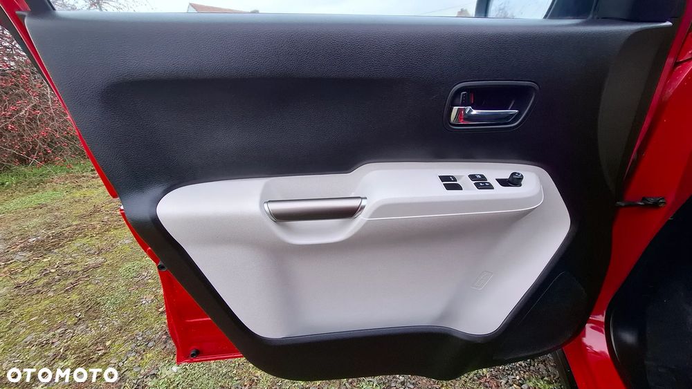 Suzuki Ignis 1.2 Premium - 17
