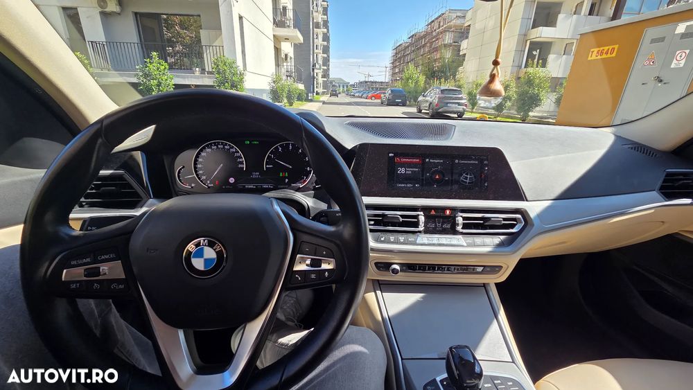 BMW Seria 3 - 12