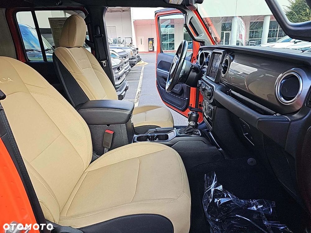 Jeep Wrangler Unlimited GME 2.0 Turbo Sahara - 7