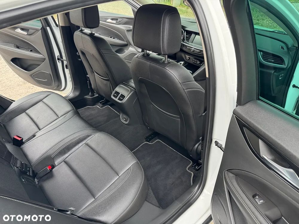 Opel Insignia - 28