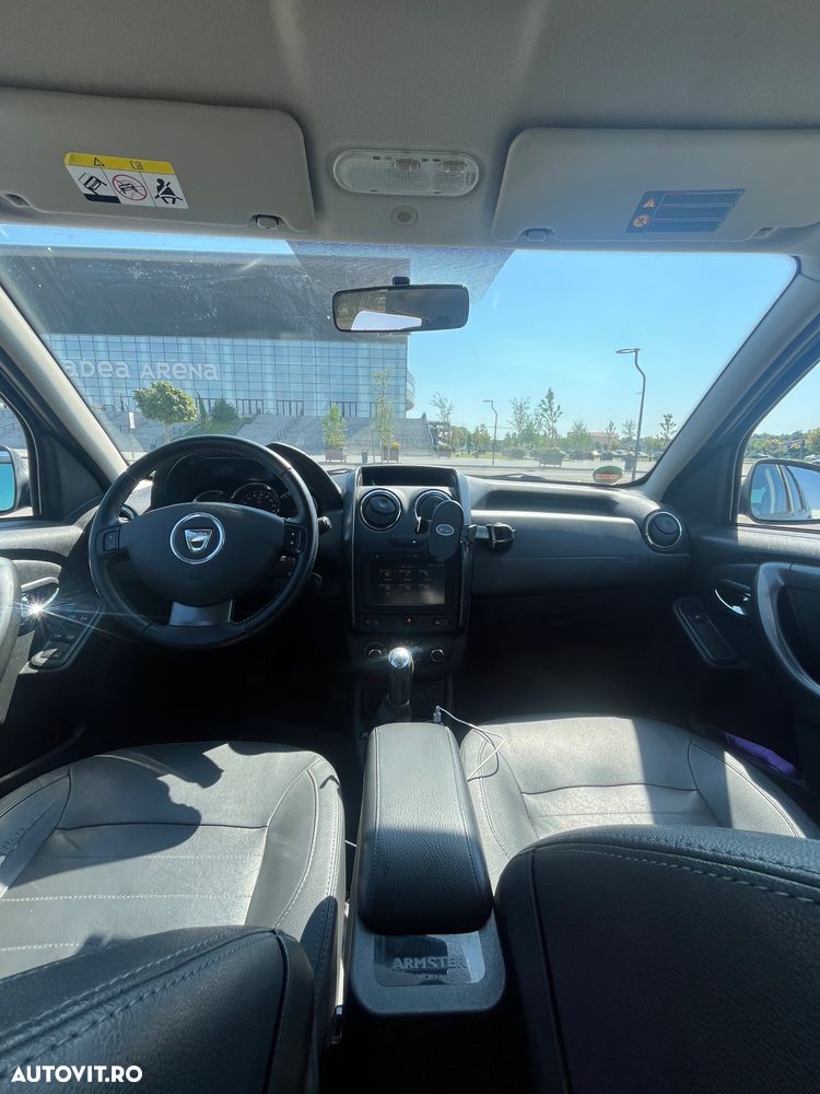 Dacia Duster 1.6 4x2 Prestige - 8