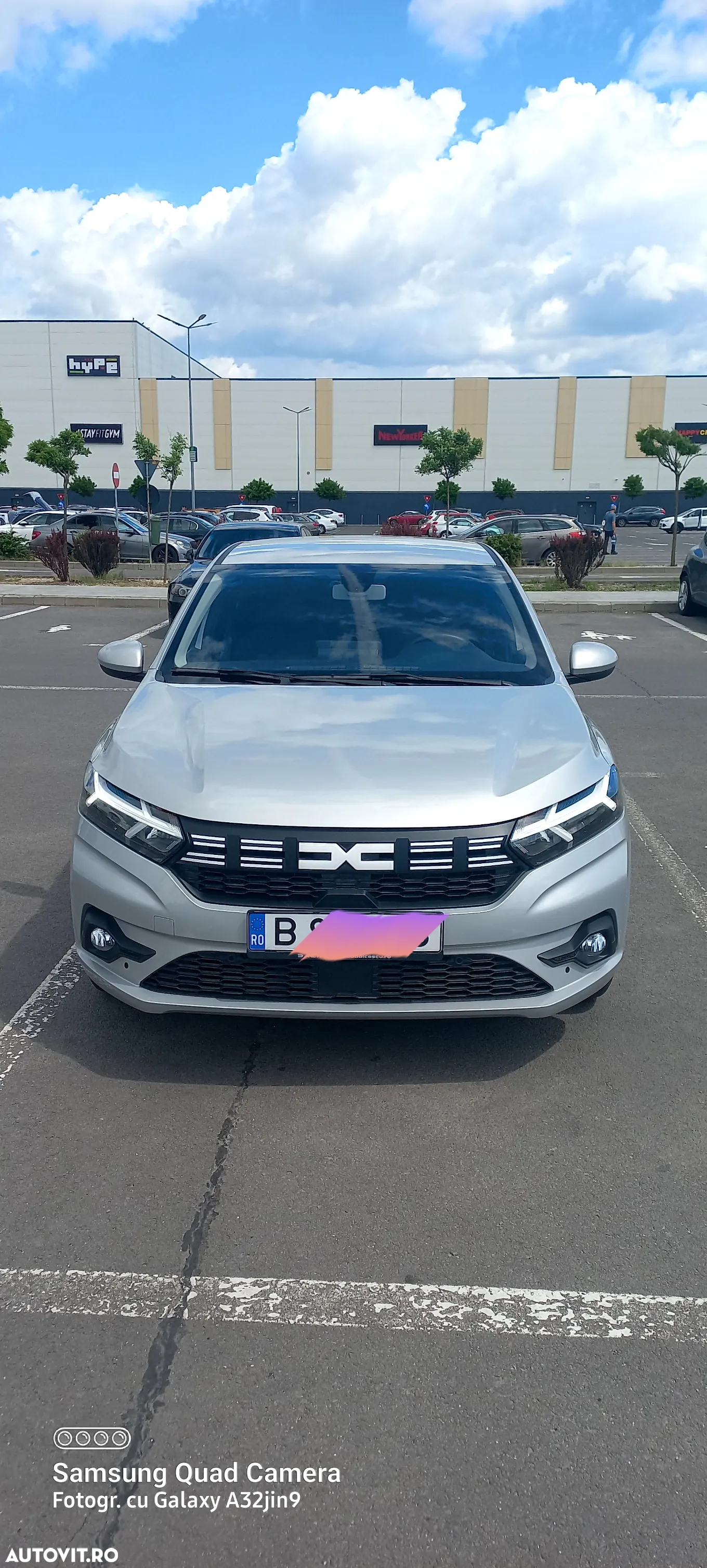 Dacia Logan TCe 90 CVT Prestige - 9