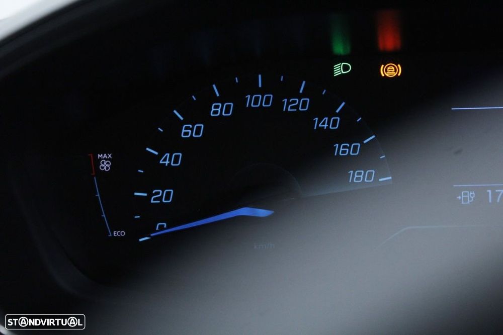 Peugeot e-208 50 kWh Style - 28
