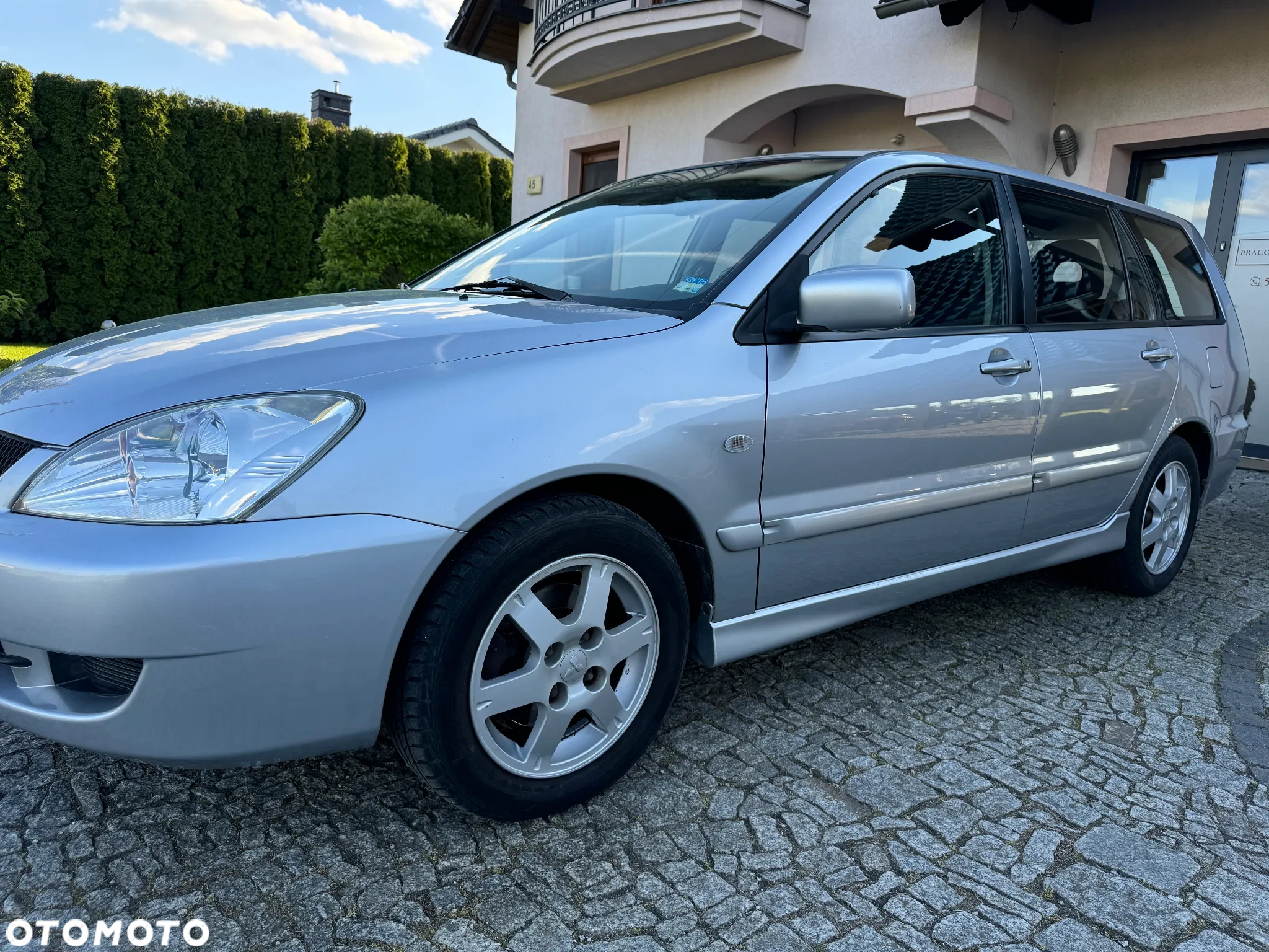 Mitsubishi Lancer Kombi 1.6 Invite - 9