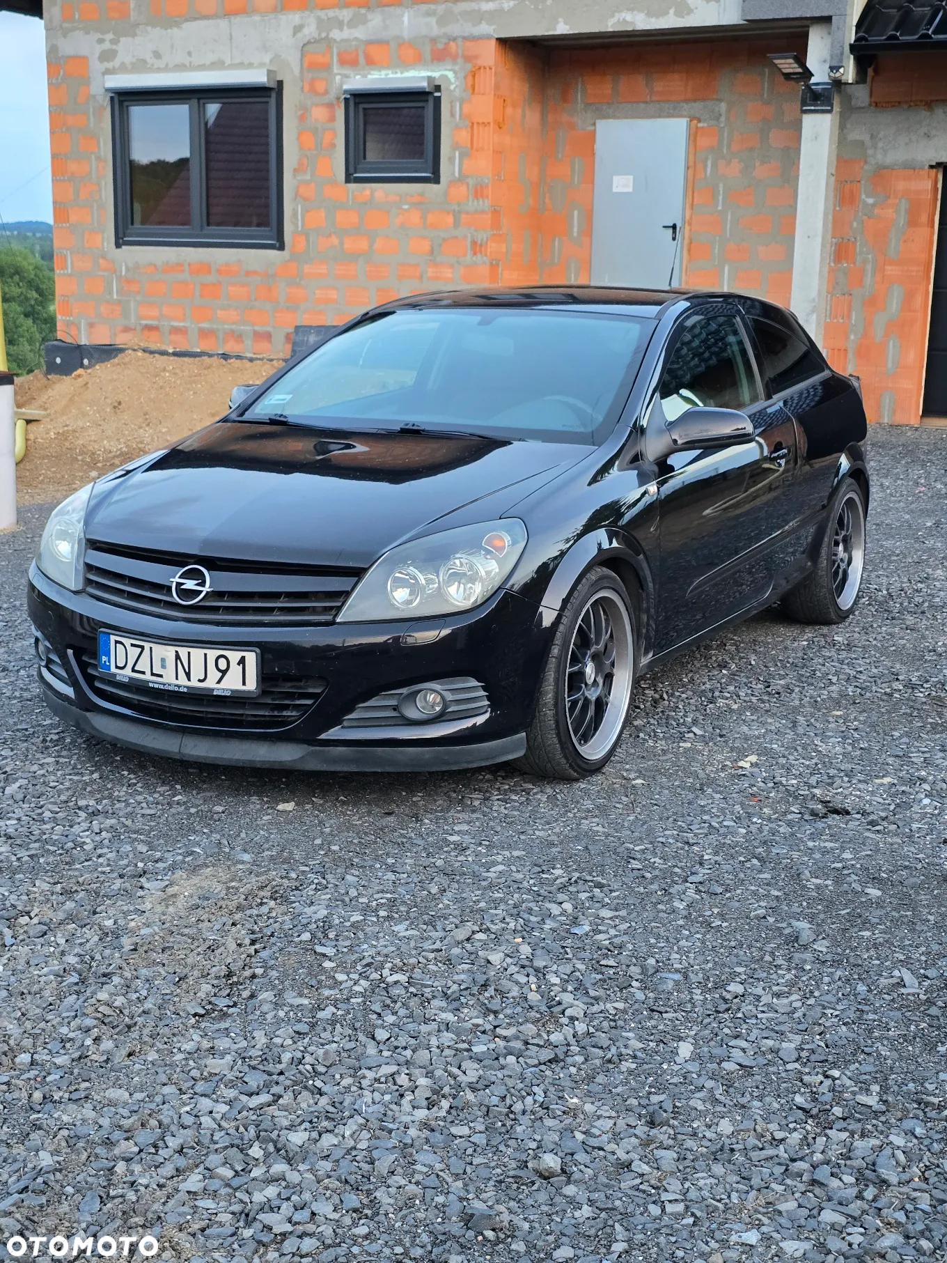 Opel Astra III GTC 1.6 Enjoy - 3
