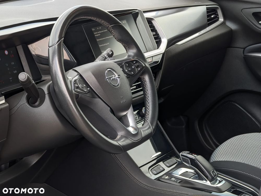 Opel Grandland 1.2 DI Automatik Business Elegance - 23