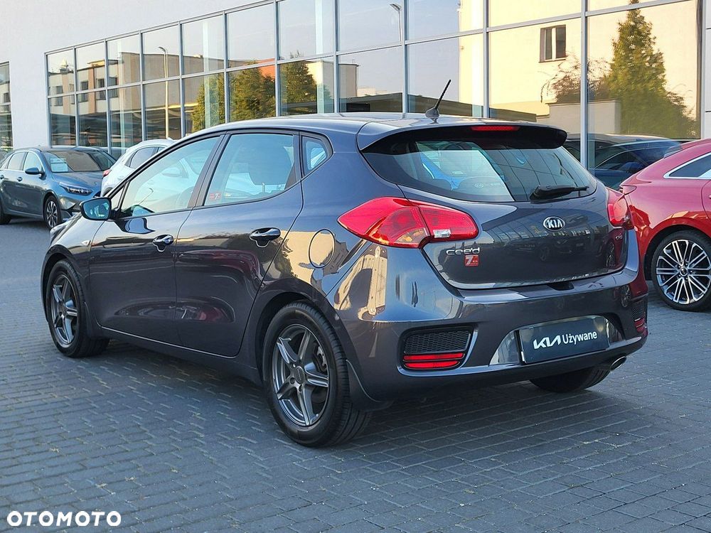 Kia Ceed - 2