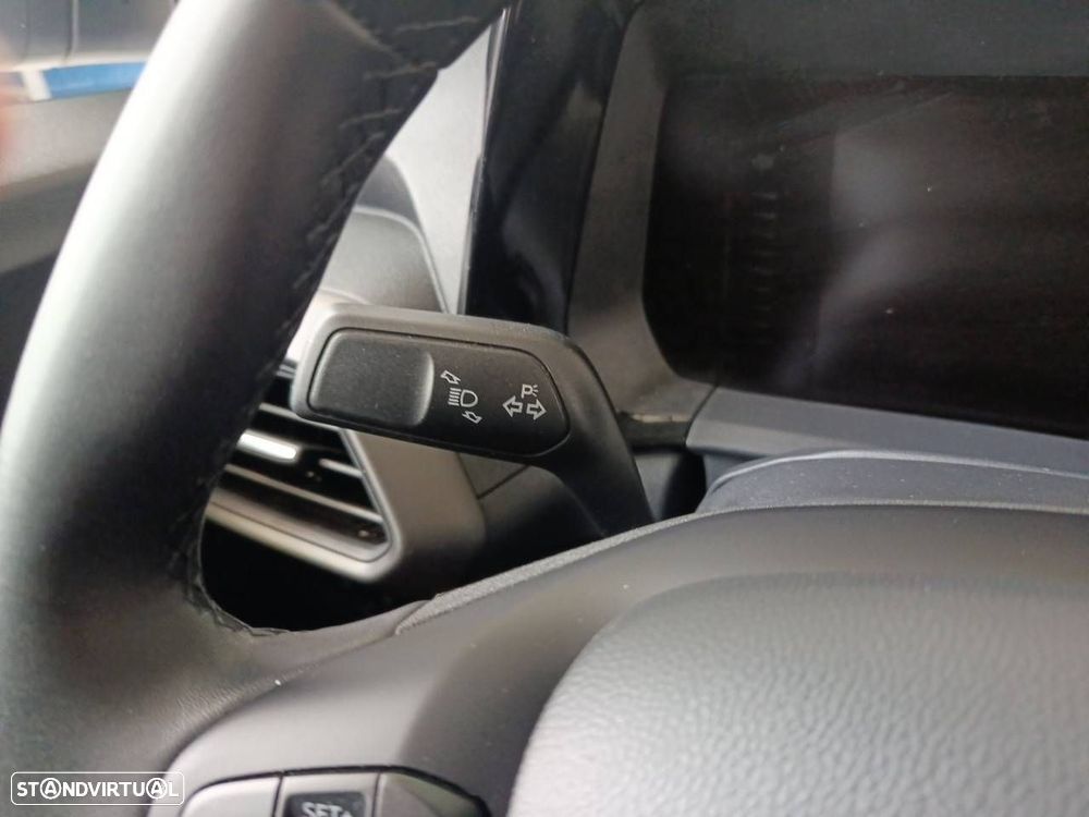 Ford Tourneo Courier 1.0 EcoBoost Titanium - 14