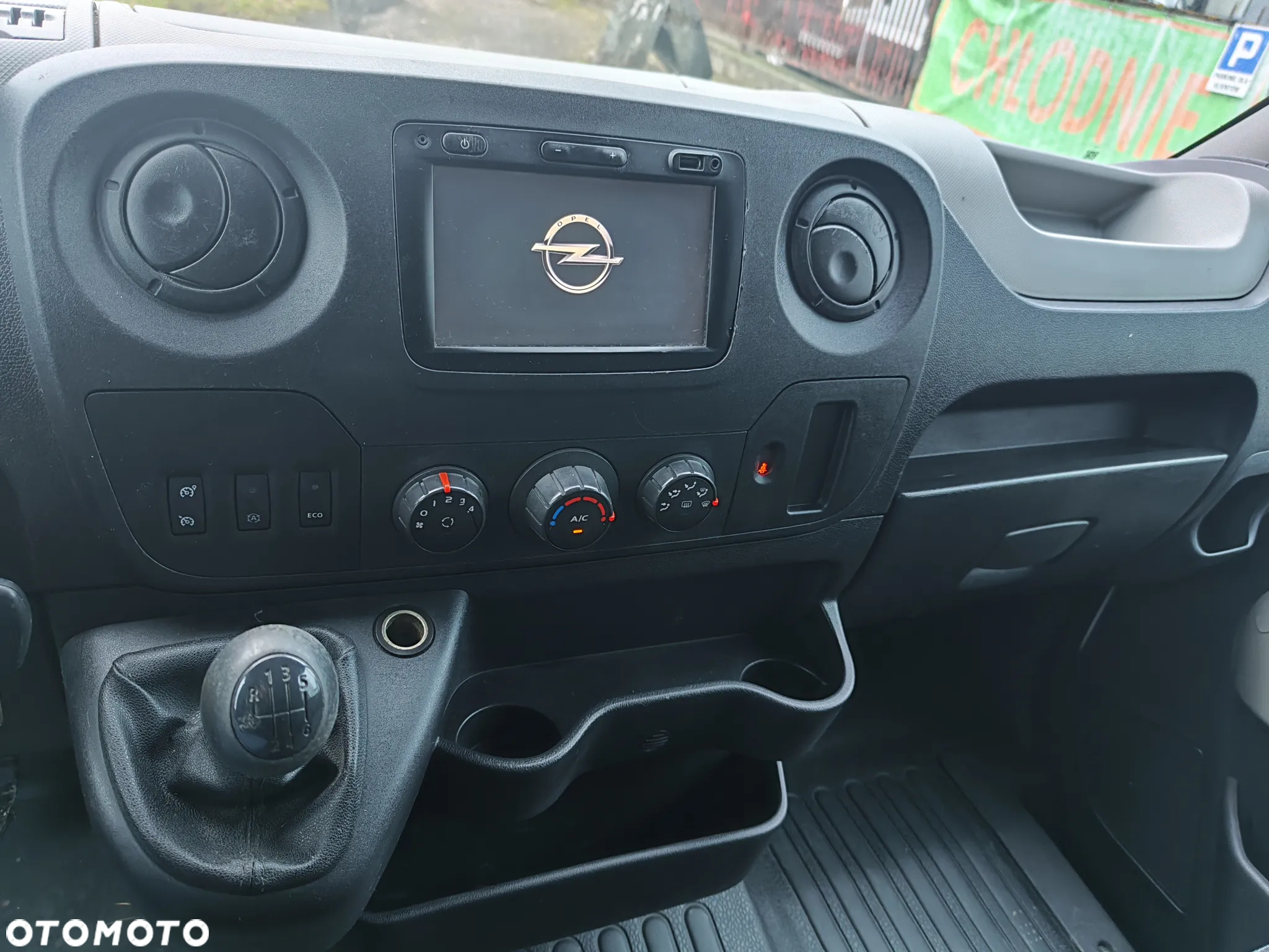 Opel Movano - 12