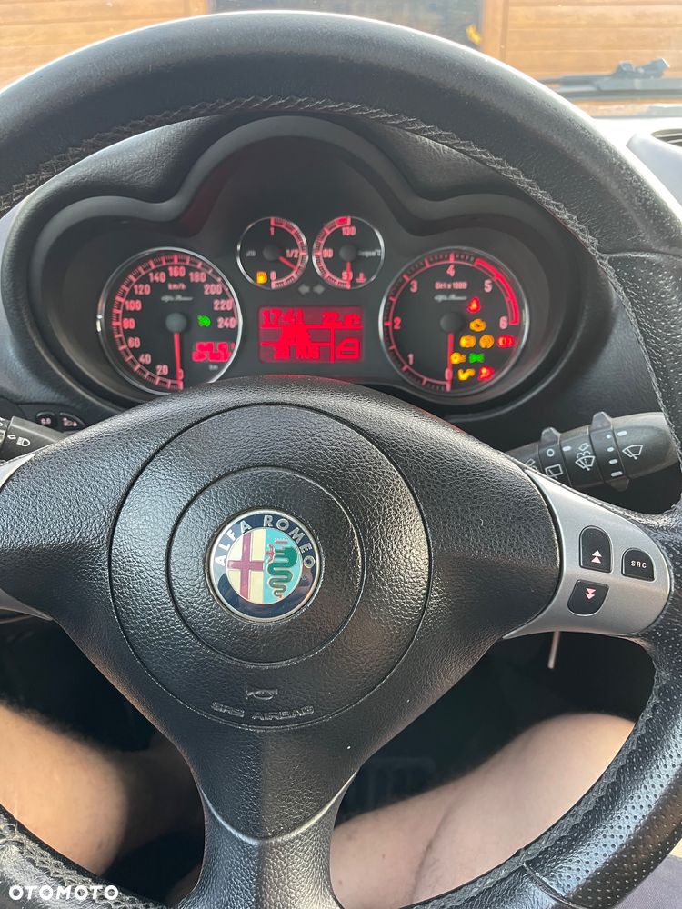 Alfa Romeo 147 1.9 JTD 8V Impression - 7