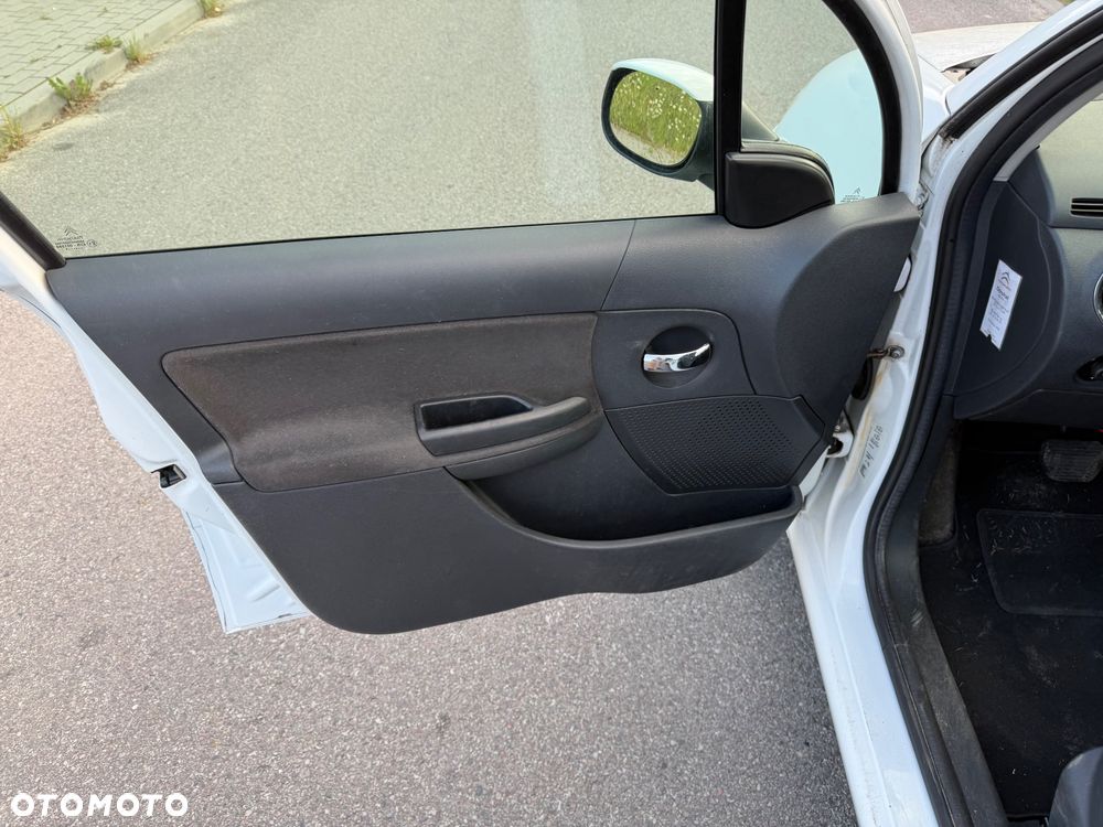 Citroën C3 1.4 HDi Senso Drive Exclusive - 16