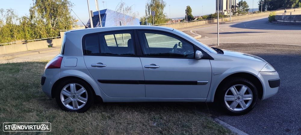 Renault Mégane 1.5 dCi Confort Dynamique - 12