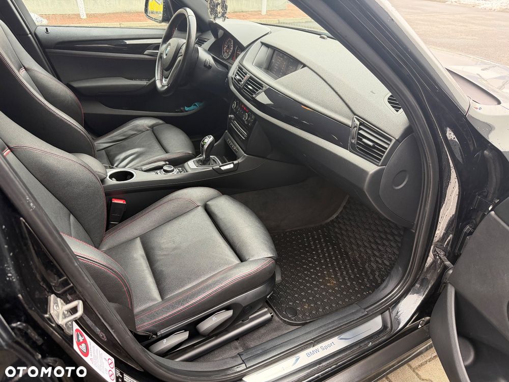 BMW X1 xDrive20d xLine - 16