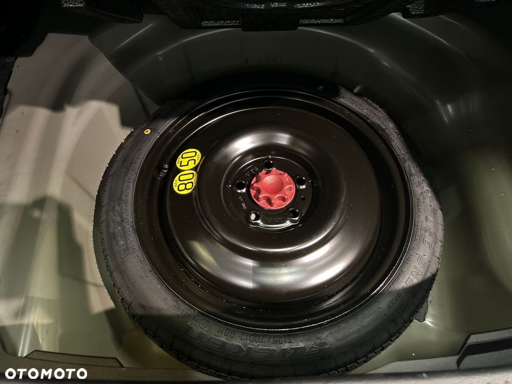 Toyota Corolla - 23