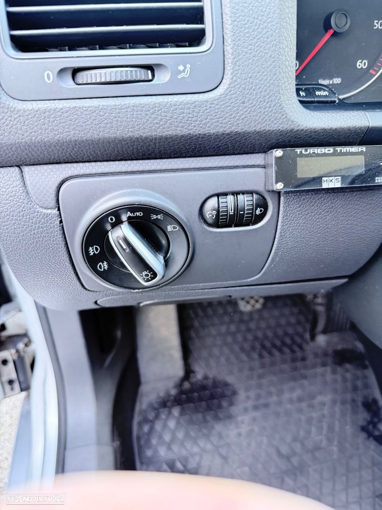 VW Golf 1.9 TDi 6V Confortline - 10