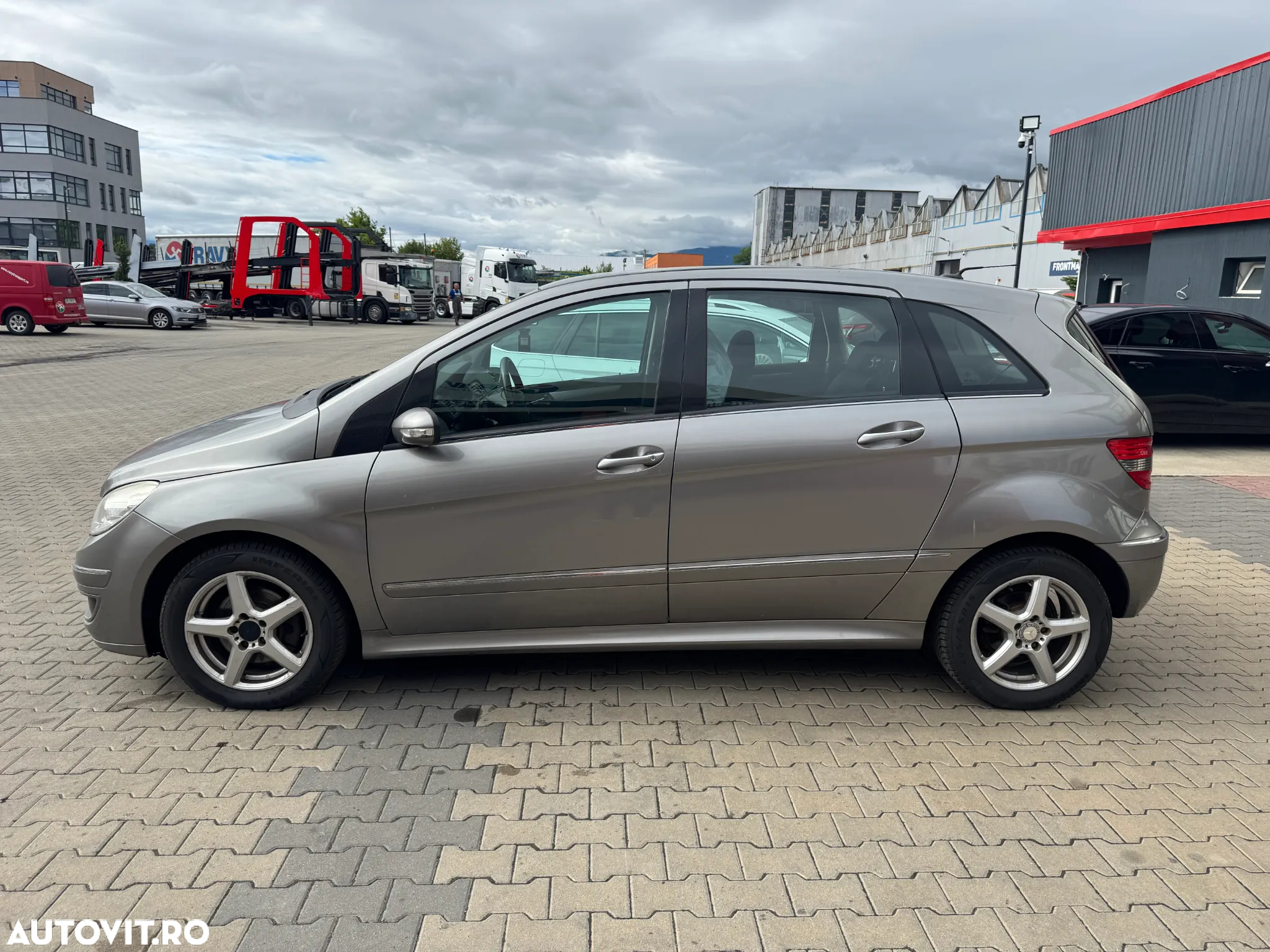 Mercedes-Benz B 200 CDI Special Edition - 11