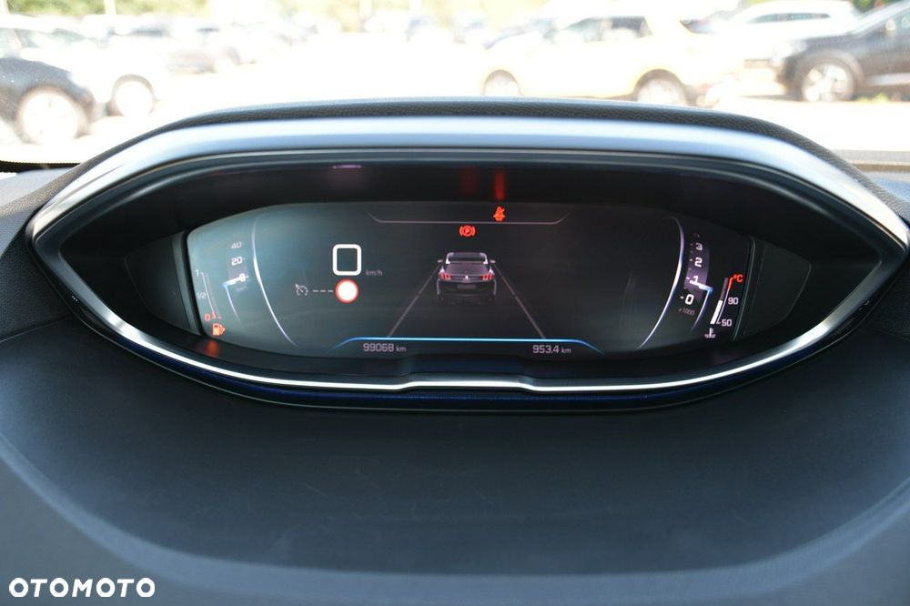 Peugeot 3008 1.2 PureTech Active Pack S&S - 28