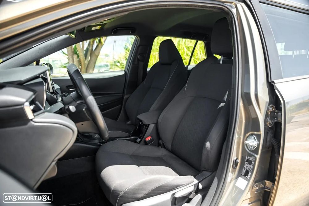 Toyota Corolla Touring Sports 1.8 Hybrid Comfort - 17