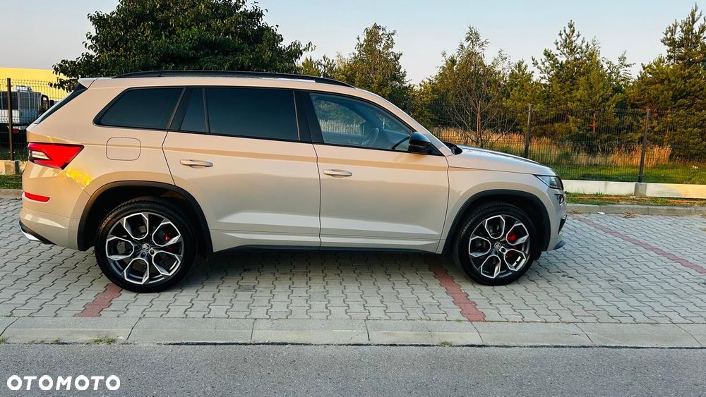 Skoda Kodiaq ver-2-0-bi--tdi-4x4-rs-dsg - 9