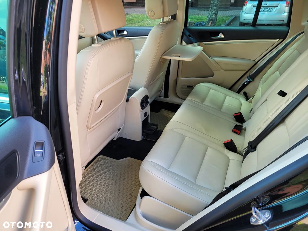Volkswagen Tiguan 1.4 TSI Perfectline R-Style - 12