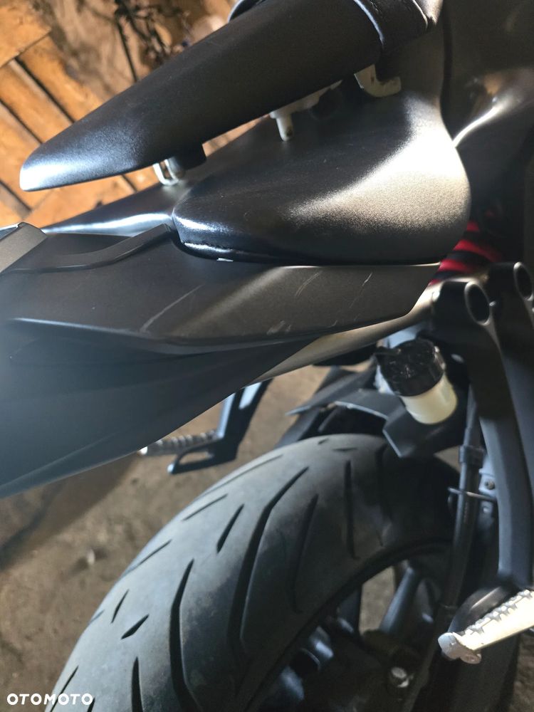 Yamaha MT - 21