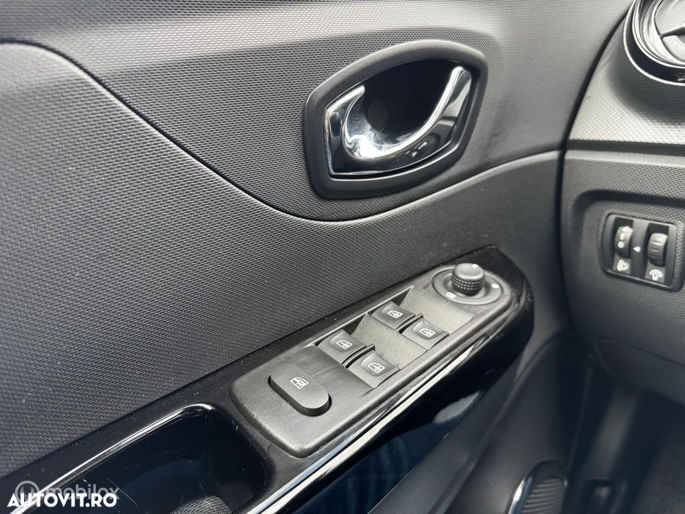 Renault Captur ENERGY TCe Intens - 11