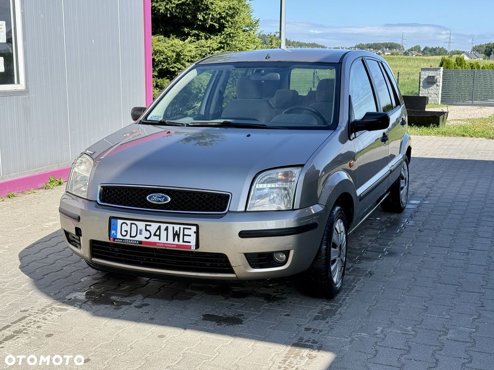 Ford Fusion - 1